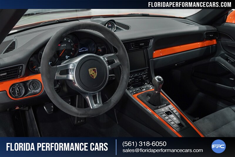 2016 Porsche 911 Carrera GTS   - Photo 41 - Riviera Beach, FL 33407