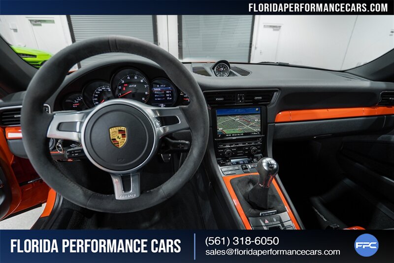 2016 Porsche 911 Carrera GTS   - Photo 20 - Riviera Beach, FL 33407