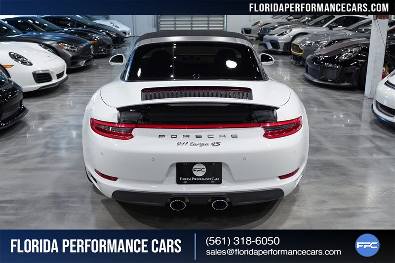 2017 Porsche 911 Targa 4S   - Photo 70 - Riviera Beach, FL 33407