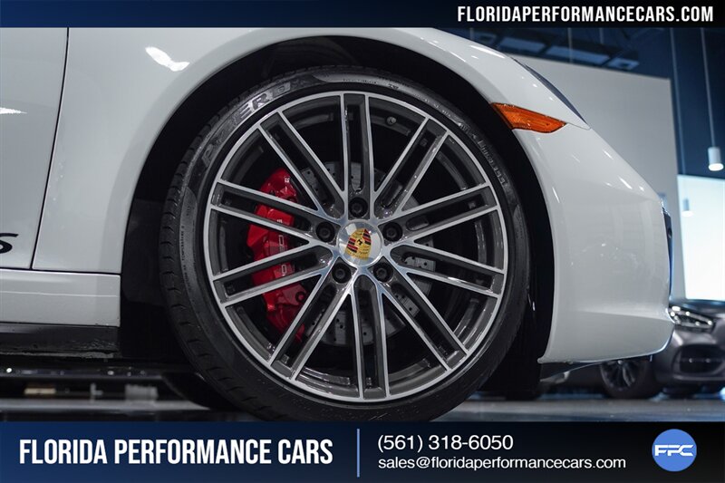 2017 Porsche 911 Targa 4S   - Photo 10 - Riviera Beach, FL 33407