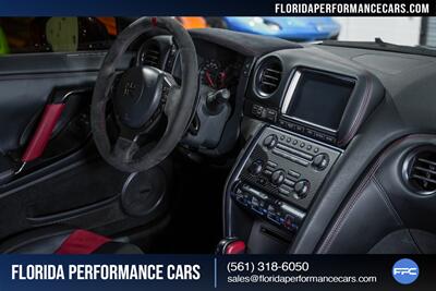 2016 Nissan GT-R NISMO   - Photo 31 - Riviera Beach, FL 33407