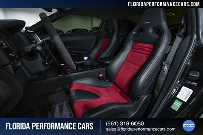 2016 Nissan GT-R NISMO   - Photo 21 - Riviera Beach, FL 33407