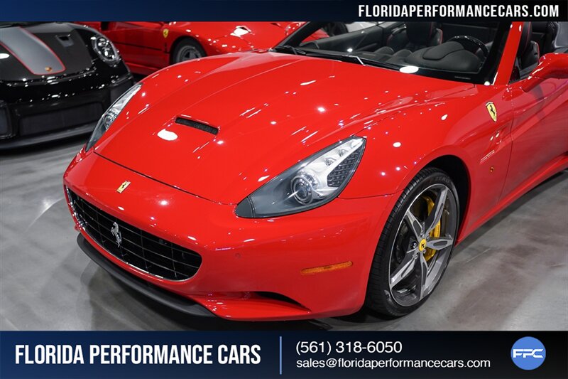 2013 Ferrari California   - Photo 11 - Riviera Beach, FL 33407