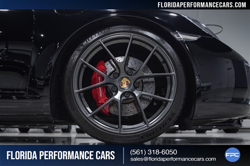 2017 Porsche 911 Carrera S   - Photo 43 - Riviera Beach, FL 33407