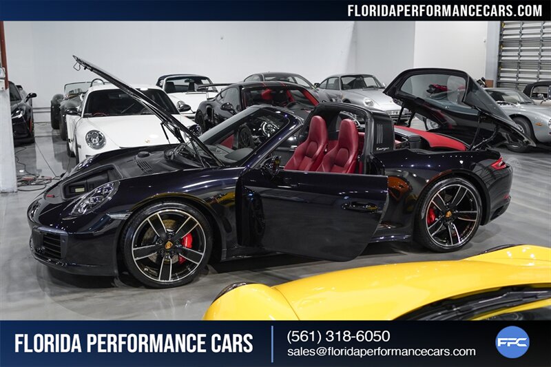 2019 Porsche 911 Targa 4S   - Photo 33 - Riviera Beach, FL 33407