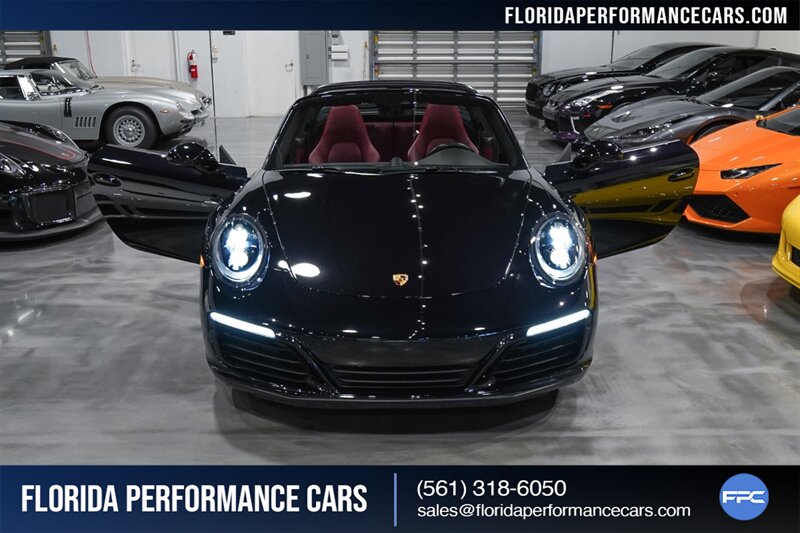 2019 Porsche 911 Targa 4S   - Photo 34 - Riviera Beach, FL 33407