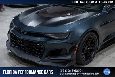 2022 Chevrolet Camaro ZL1 w/ 1LE   - Photo 11 - Riviera Beach, FL 33407
