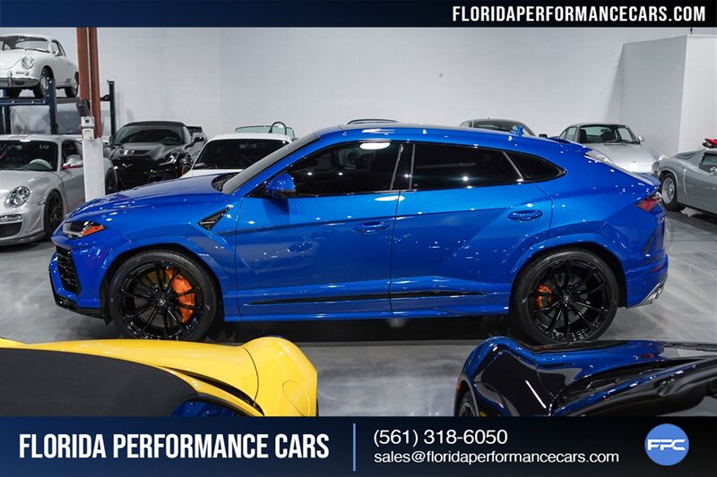 2020 Lamborghini Urus   - Photo 3 - Riviera Beach, FL 33407