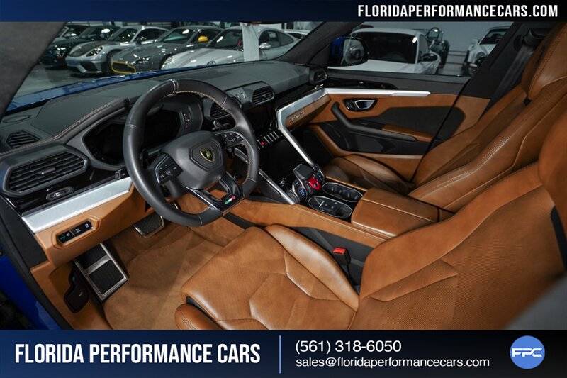 2020 Lamborghini Urus   - Photo 19 - Riviera Beach, FL 33407