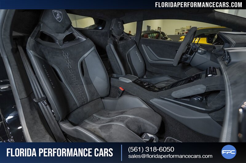 2023 Lamborghini Huracan Tecnica   - Photo 31 - Riviera Beach, FL 33407