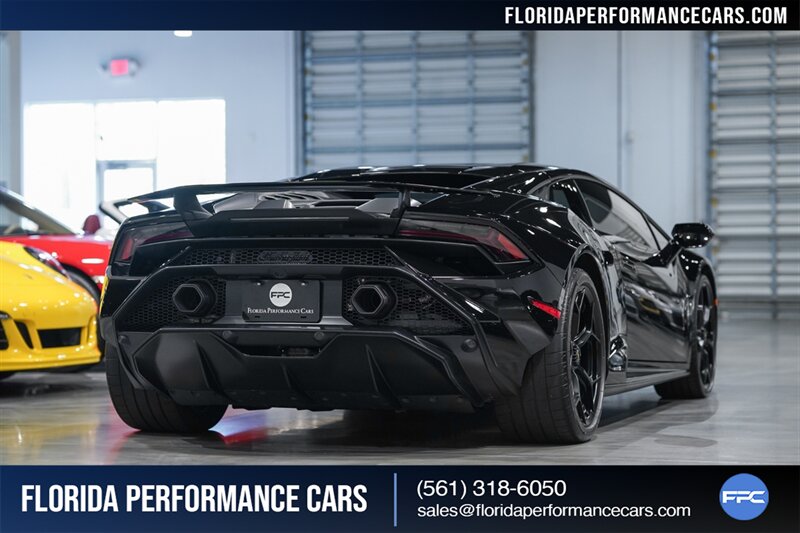 2023 Lamborghini Huracan Tecnica   - Photo 13 - Riviera Beach, FL 33407