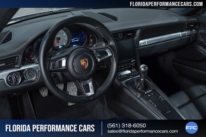 2017 Porsche 911 Carrera S   - Photo 43 - Riviera Beach, FL 33407