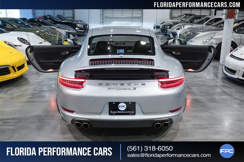 2017 Porsche 911 Carrera S   - Photo 34 - Riviera Beach, FL 33407