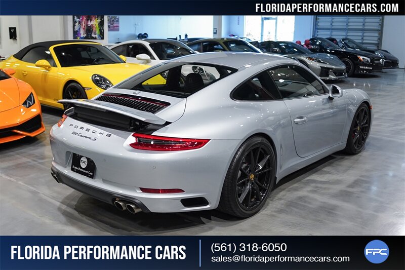 2017 Porsche 911 Carrera S   - Photo 8 - Riviera Beach, FL 33407