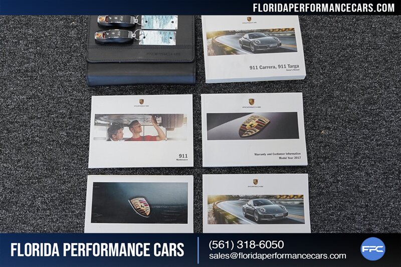 2017 Porsche 911 Carrera S   - Photo 16 - Riviera Beach, FL 33407