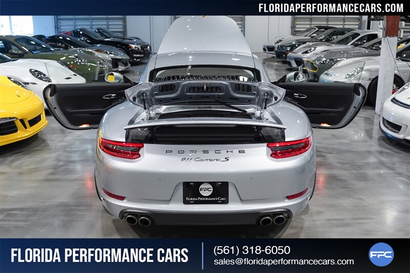 2017 Porsche 911 Carrera S   - Photo 37 - Riviera Beach, FL 33407