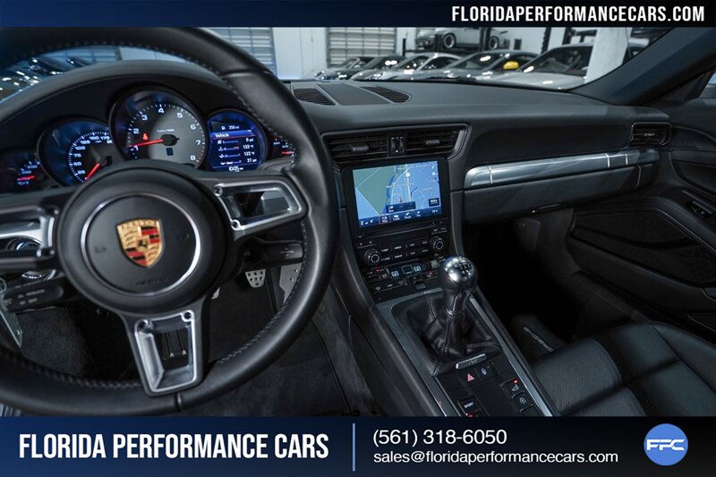 2017 Porsche 911 Carrera S   - Photo 23 - Riviera Beach, FL 33407