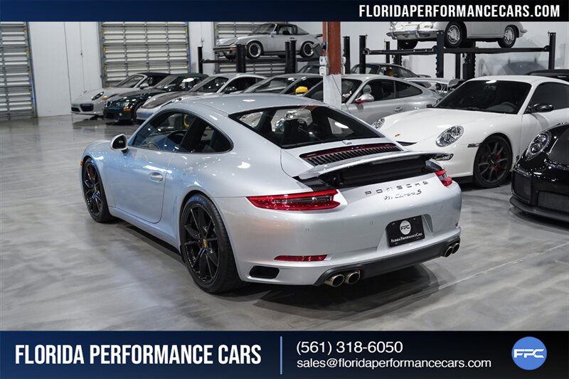 2017 Porsche 911 Carrera S   - Photo 4 - Riviera Beach, FL 33407