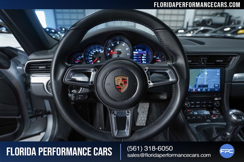 2017 Porsche 911 Carrera S   - Photo 22 - Riviera Beach, FL 33407