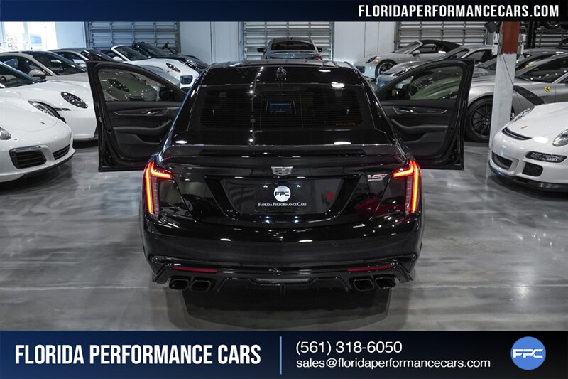 2023 Cadillac CT5-V Blackwing   - Photo 40 - Riviera Beach, FL 33407