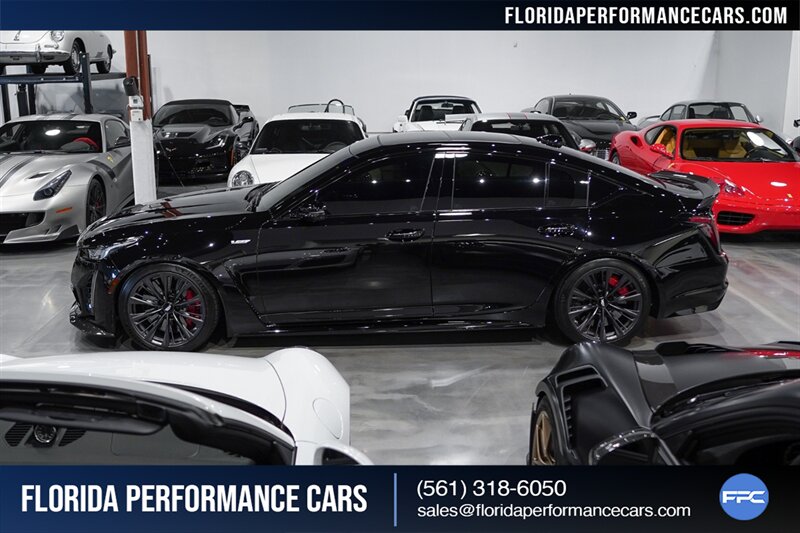 2023 Cadillac CT5-V Blackwing   - Photo 3 - Riviera Beach, FL 33407