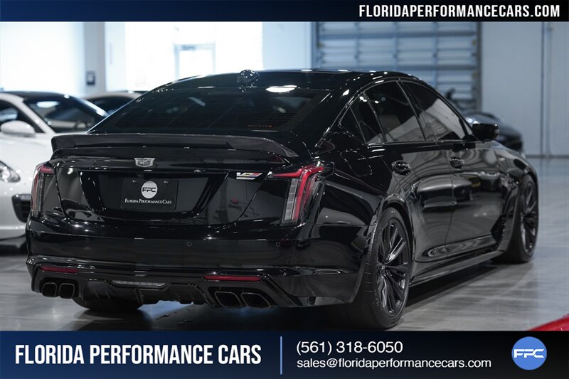 2023 Cadillac CT5-V Blackwing   - Photo 13 - Riviera Beach, FL 33407