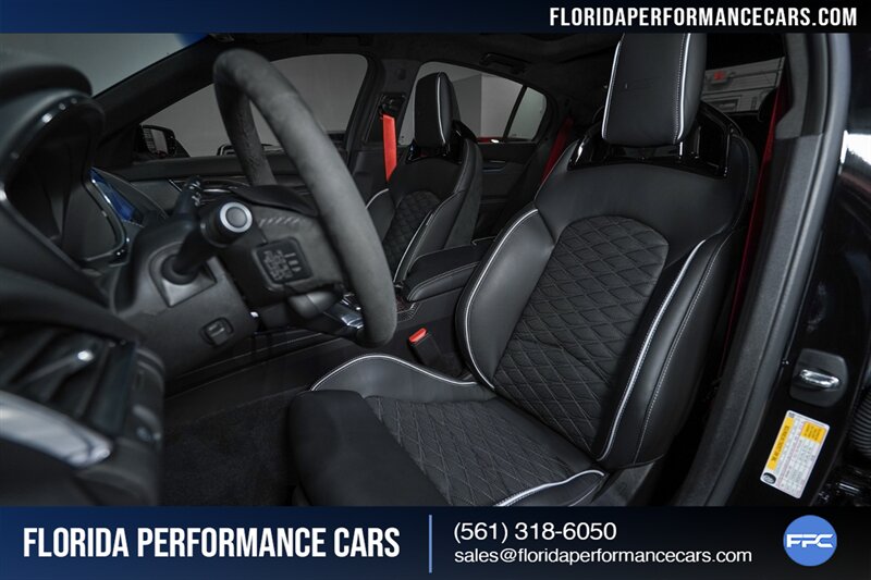 2023 Cadillac CT5-V Blackwing   - Photo 19 - Riviera Beach, FL 33407