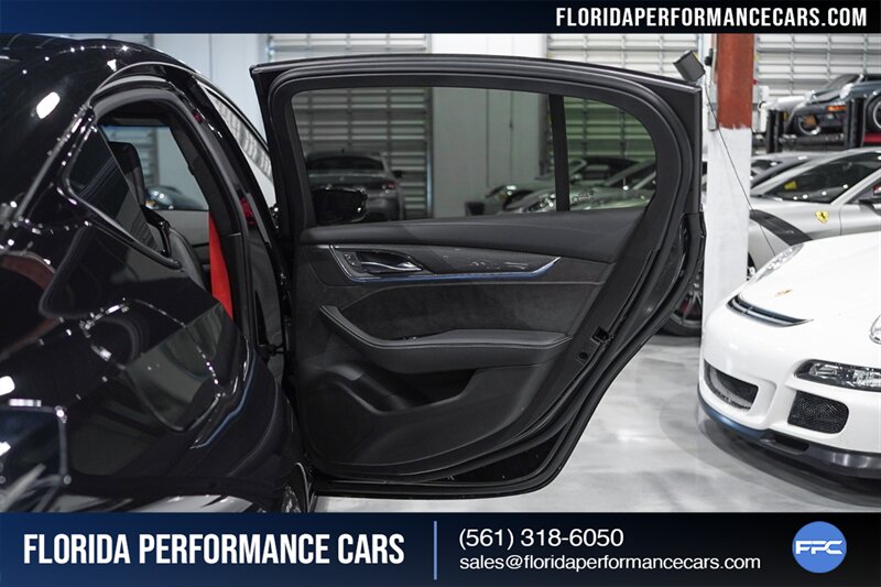 2023 Cadillac CT5-V Blackwing   - Photo 30 - Riviera Beach, FL 33407