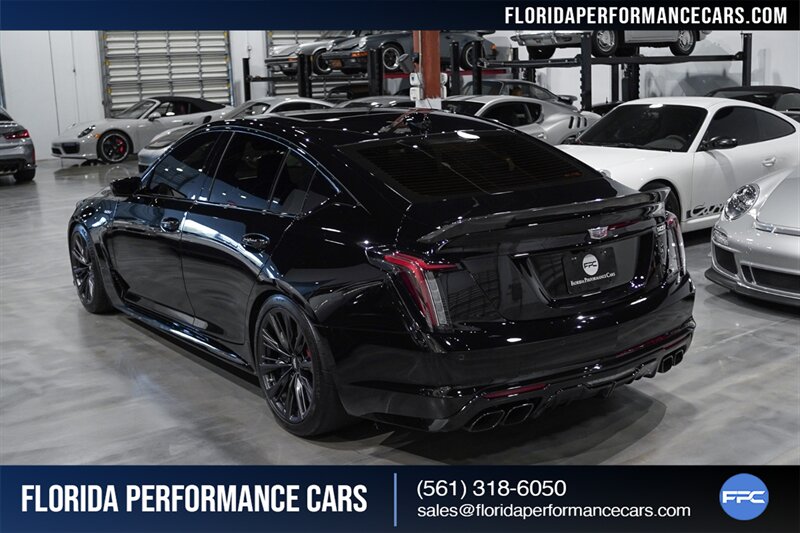 2023 Cadillac CT5-V Blackwing   - Photo 4 - Riviera Beach, FL 33407