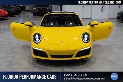2017 Porsche 911 Targa 4S   - Photo 38 - Riviera Beach, FL 33407