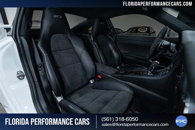 2015 Porsche 911 GT3   - Photo 30 - Riviera Beach, FL 33407