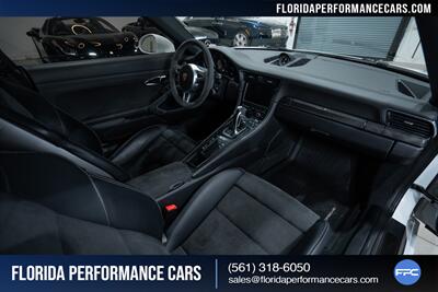 2015 Porsche 911 GT3   - Photo 29 - Riviera Beach, FL 33407