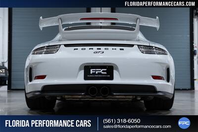 2015 Porsche 911 GT3   - Photo 67 - Riviera Beach, FL 33407