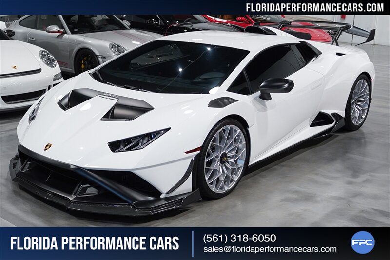 2022 Lamborghini Huracan STO   - Photo 1 - Riviera Beach, FL 33407