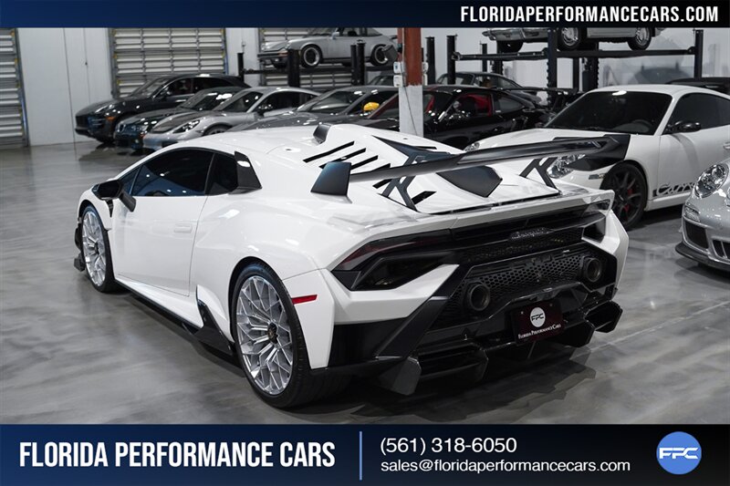 2022 Lamborghini Huracan STO   - Photo 4 - Riviera Beach, FL 33407