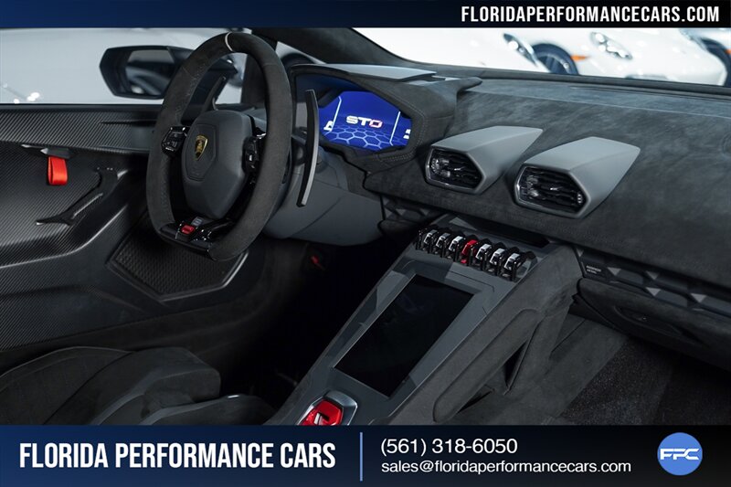 2022 Lamborghini Huracan STO   - Photo 49 - Riviera Beach, FL 33407