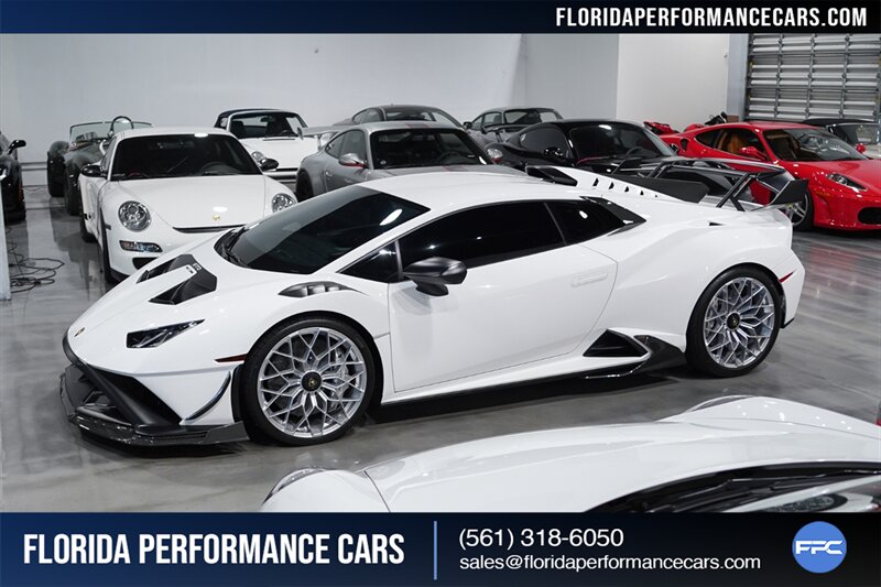 2022 Lamborghini Huracan STO   - Photo 2 - Riviera Beach, FL 33407