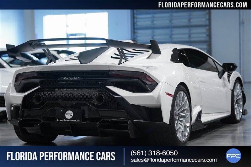 2022 Lamborghini Huracan STO   - Photo 13 - Riviera Beach, FL 33407