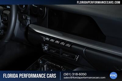 2020 Porsche 911 Carrera S   - Photo 56 - Riviera Beach, FL 33407