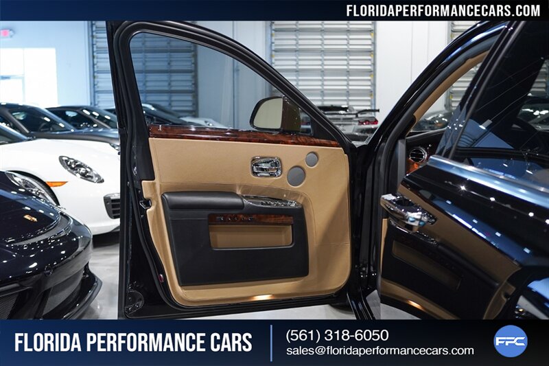 2012 Rolls-Royce Ghost   - Photo 25 - Riviera Beach, FL 33407