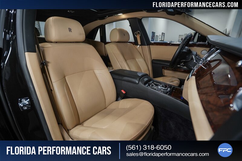 2012 Rolls-Royce Ghost   - Photo 37 - Riviera Beach, FL 33407