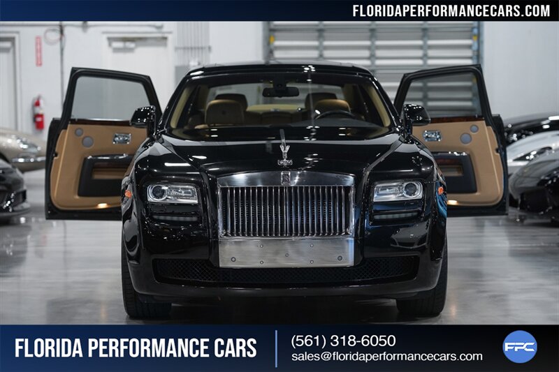 2012 Rolls-Royce Ghost   - Photo 5 - Riviera Beach, FL 33407