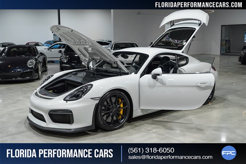 2016 Porsche Cayman GT4   - Photo 27 - Riviera Beach, FL 33407