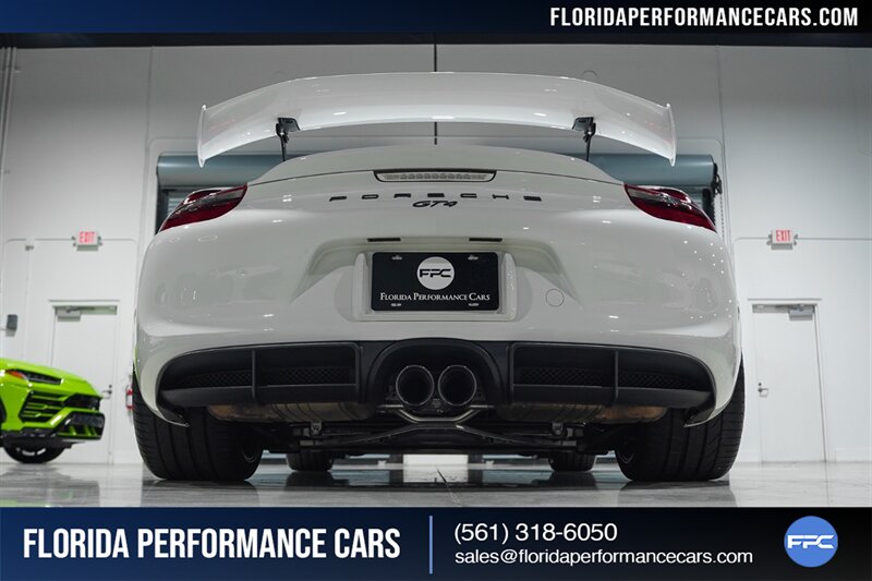 2016 Porsche Cayman GT4   - Photo 60 - Riviera Beach, FL 33407