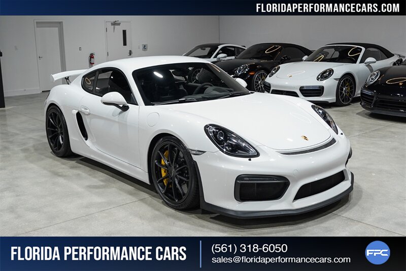 2016 Porsche Cayman GT4   - Photo 59 - Riviera Beach, FL 33407