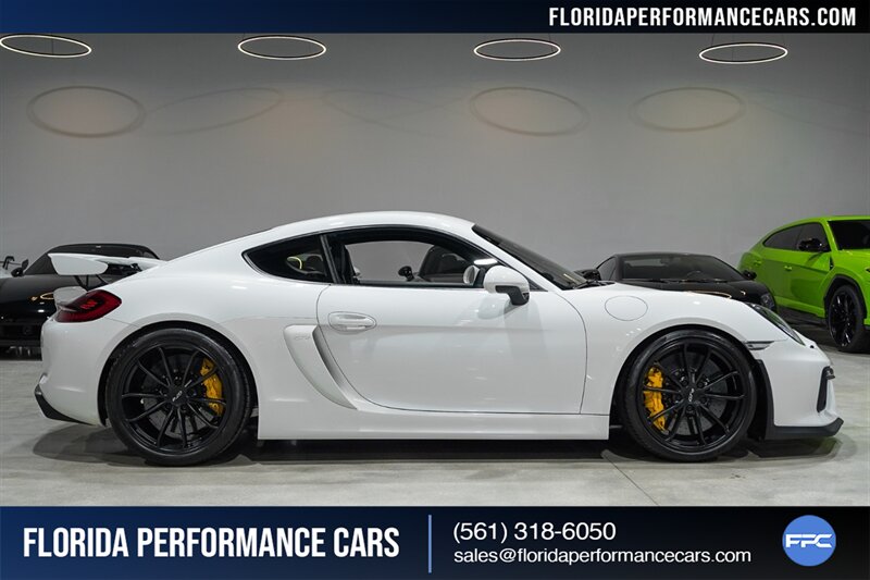 2016 Porsche Cayman GT4   - Photo 4 - Riviera Beach, FL 33407