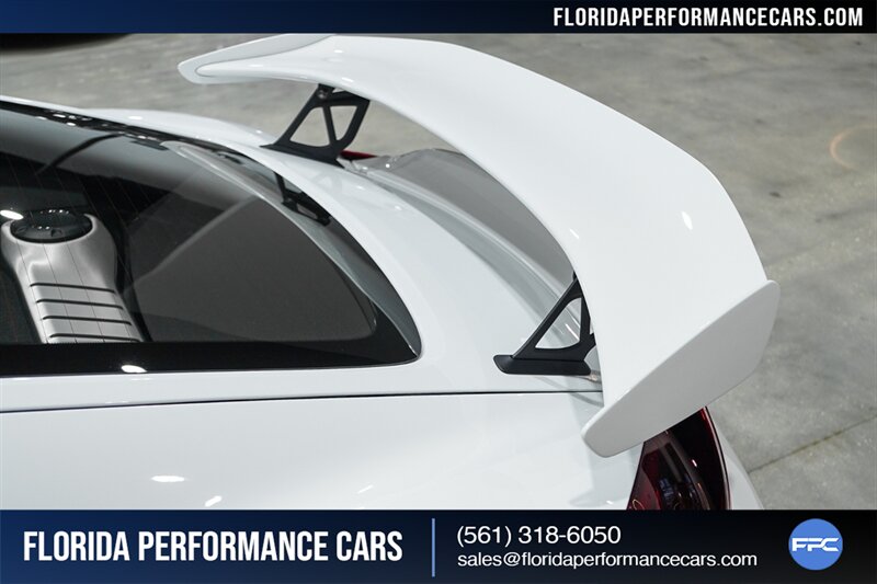 2016 Porsche Cayman GT4   - Photo 57 - Riviera Beach, FL 33407