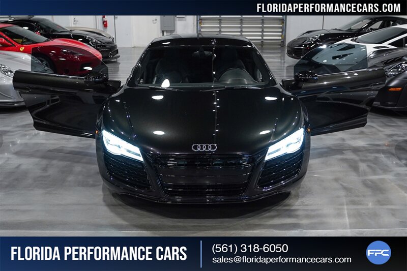 2015 Audi R8 5.2 quattro   - Photo 32 - Riviera Beach, FL 33407