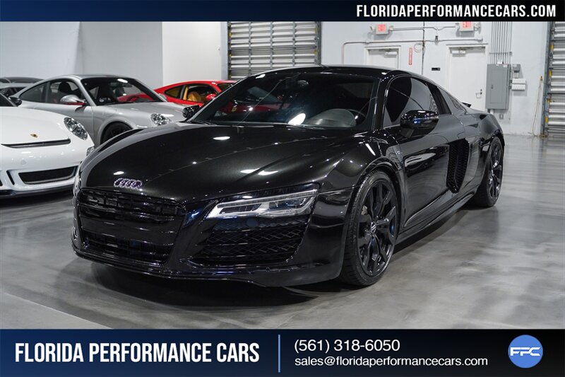 2015 Audi R8 5.2 quattro   - Photo 61 - Riviera Beach, FL 33407