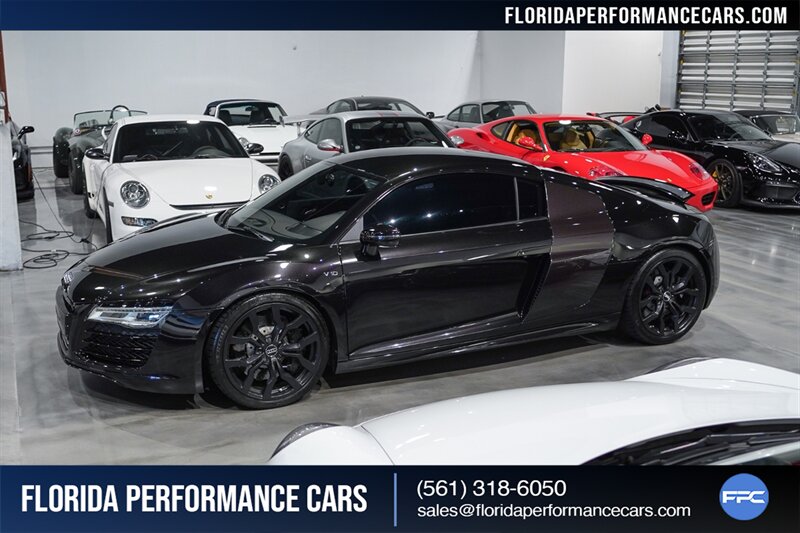 2015 Audi R8 5.2 quattro   - Photo 2 - Riviera Beach, FL 33407